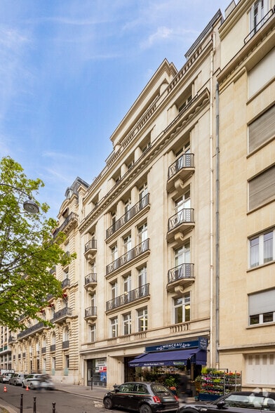 36 Avenue Hoche, Paris à louer - Photo principale – Image 1 sur 4