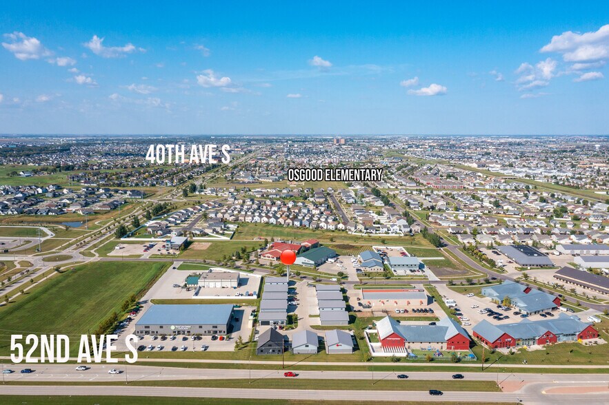 5498 51st Ave S, Fargo, ND à vendre - Photo de l’immeuble – Image 2 sur 24