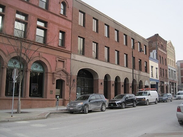 148-156 College St, Burlington, VT à louer - Photo de l’immeuble – Image 2 sur 19