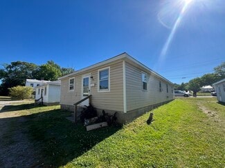 Plus de détails pour 749 Mount Airy St, Petersburg, VA - Logement à vendre