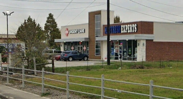 8850 Spencer Hwy, La Porte, TX à louer Photo principale– Image 1 sur 5