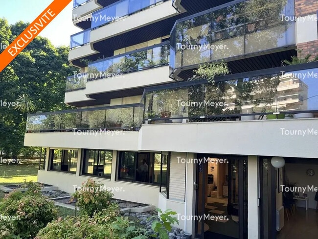 Plus de détails pour Bureau à vendre