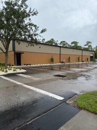 Plus de détails pour 5012 Lena Rd, Lakewood Ranch, FL - Industriel/Logistique à louer