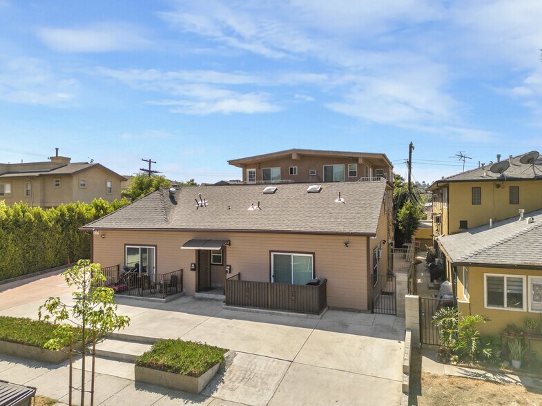 1344 E Broadway, Glendale, CA à vendre - Photo de l’immeuble – Image 3 sur 33