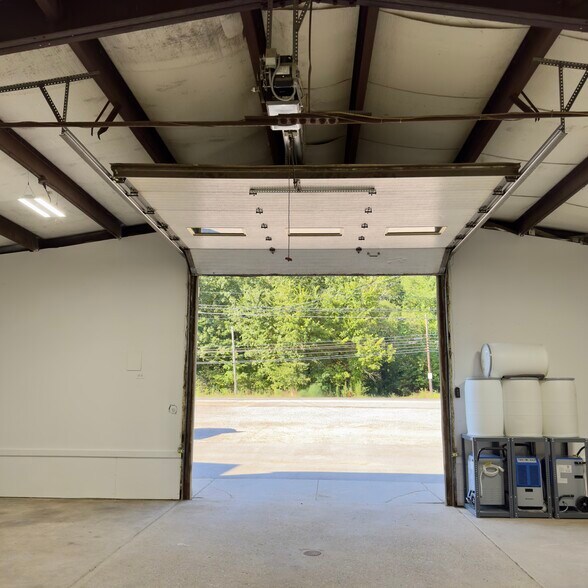 755 Route 30, Imperial, PA à louer - Photo de l’immeuble – Image 3 sur 4