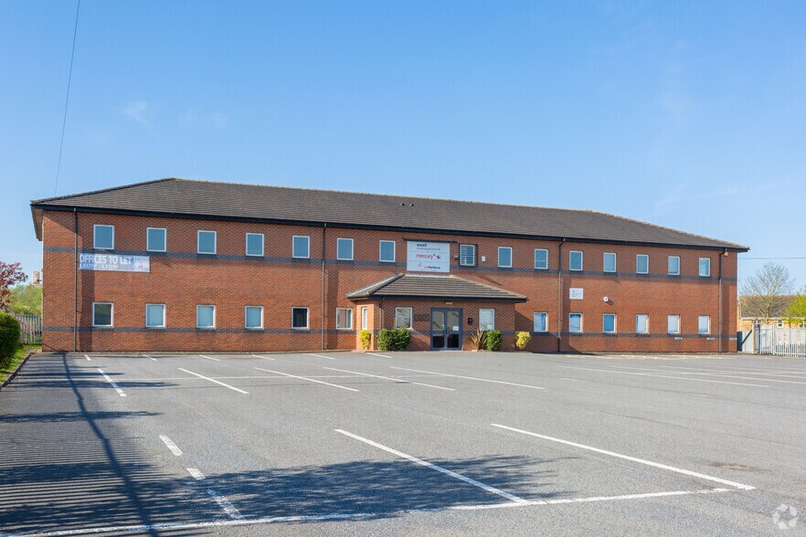 Coxmoor Rd, Sutton In Ashfield à louer - Photo de l’immeuble – Image 1 sur 5