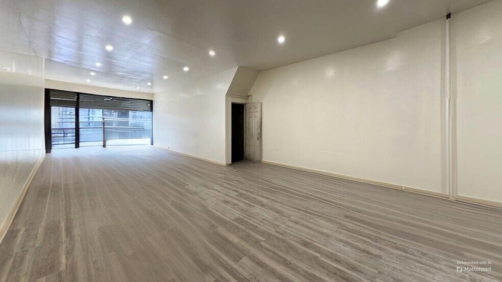 1225 Fulton St, Brooklyn, NY à louer - Photo de l’immeuble – Image 2 sur 8