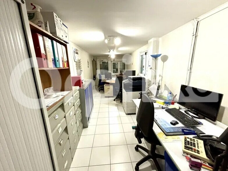 Local d’activités dans Beauvais à louer - Photo intérieure – Image 3 sur 9