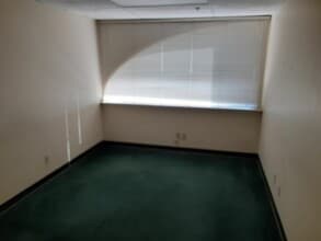 4676 Lakeview Ave, Yorba Linda, CA à louer Photo intérieure– Image 2 sur 5