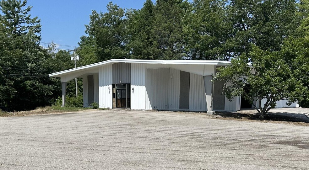 424 Bath Rd, Wiscasset, ME à louer - Photo de l’immeuble – Image 1 sur 4