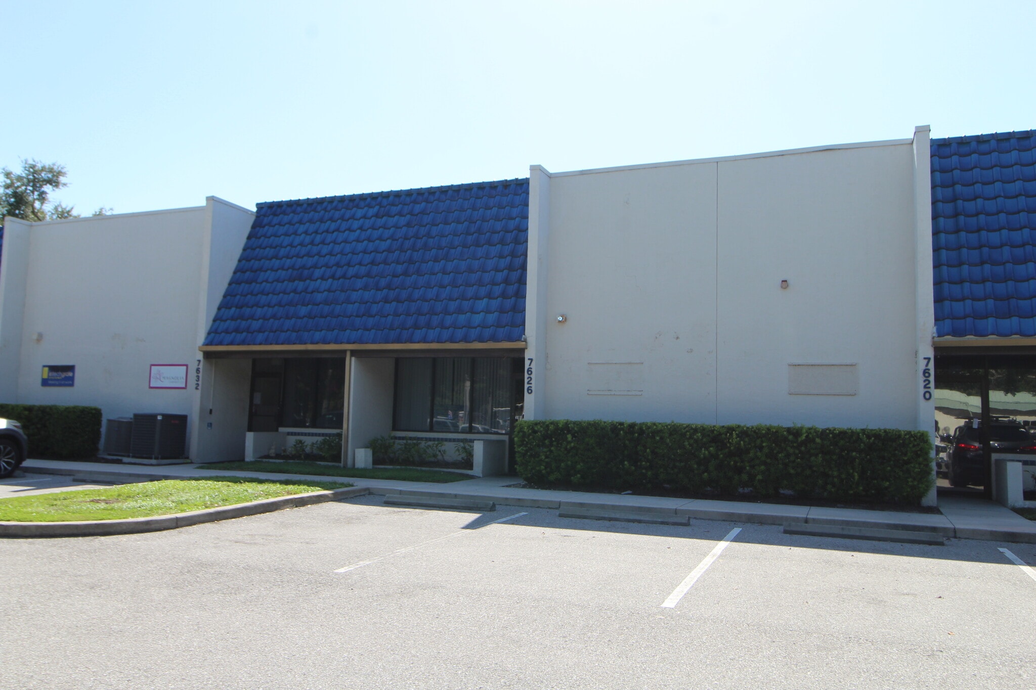 7602-7644 15th St E, Sarasota, FL à louer Photo intérieure– Image 1 sur 8