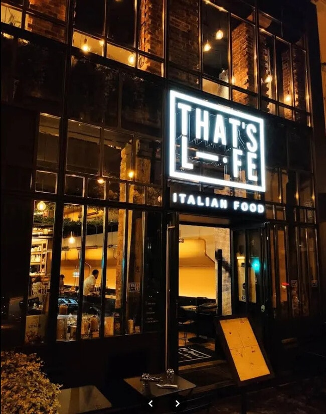 Plus de détails pour 179 Rue Du Temple, Paris - Local commercial à louer