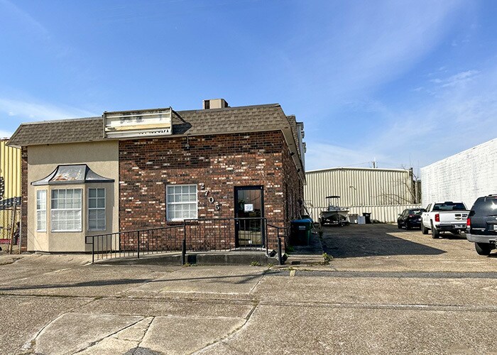 2705 Florida Ave, Kenner, LA à vendre - Photo principale – Image 1 sur 6