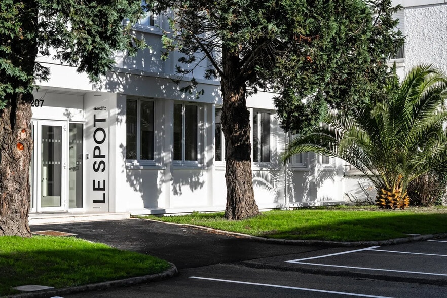 207 Rue Daniel-Charles Trudaine, Lanester à vendre - Photo de l’immeuble – Image 3 sur 11