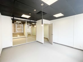 222 Somerset St W, Ottawa, ON à louer Photo intérieure– Image 2 sur 4