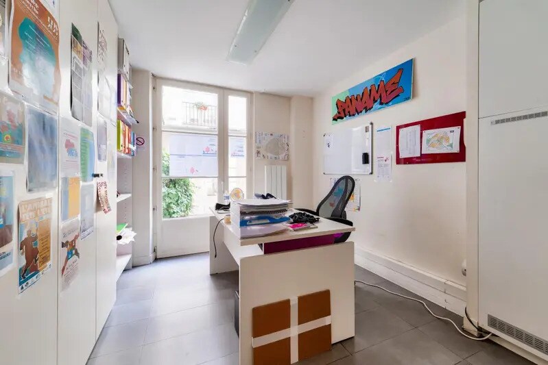 57 Rue Saint-Louis En L'Ile, Paris à vendre - Photo de l’immeuble – Image 3 sur 9