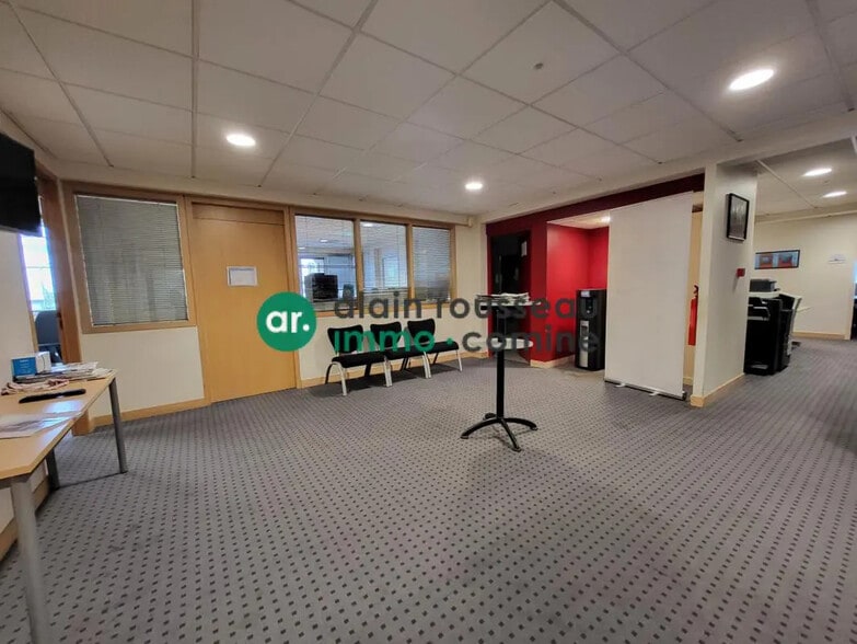 Bureau dans Angers à vendre - Photo de l’immeuble – Image 1 sur 3