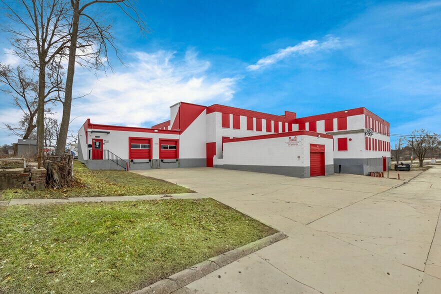 1034 Short Elm St, Rockford, IL à vendre - Photo de l’immeuble – Image 3 sur 6