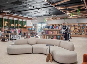 1350-1500 S Lapeer Rd, Oxford, MI à louer Photo de l’immeuble– Image 2 sur 7