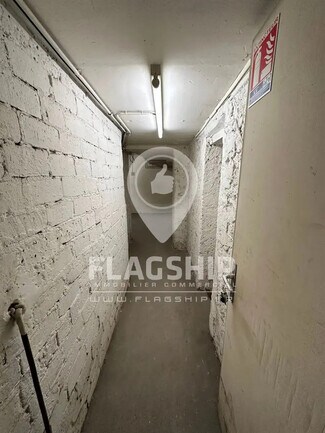 Plus de détails pour Local commercial à louer