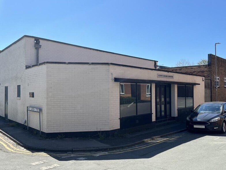 West St, Newcastle Under Lyme à louer - Photo de l’immeuble – Image 1 sur 17