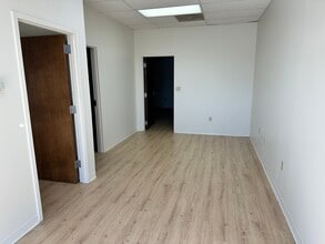 18118 Chesterfield Airport Rd, Chesterfield, MO à louer Photo intérieure– Image 2 sur 15