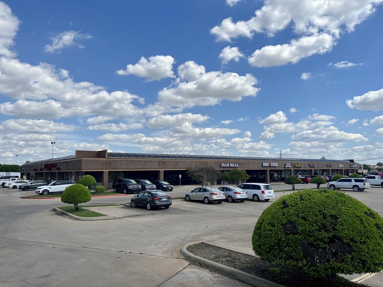 1565 W Main St, Lewisville, TX à louer - Photo de l’immeuble – Image 3 sur 12