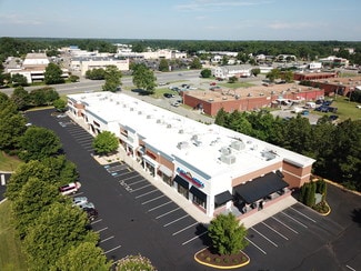 Plus de détails pour 11500-11556 Busy St, North Chesterfield, VA - Local commercial à louer