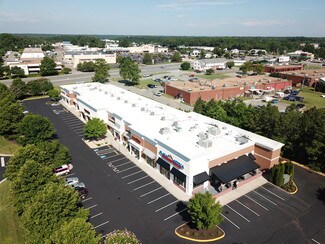 Plus de détails pour 11500-11556 Busy St, North Chesterfield, VA - Local commercial à louer