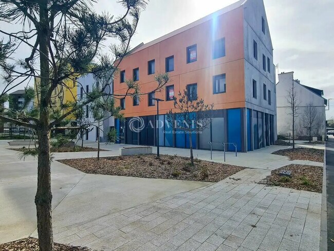 Plus de détails pour Local commercial à vendre