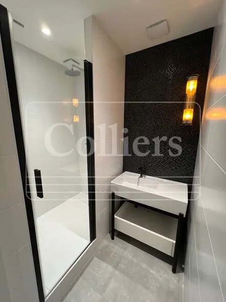 Bureau dans Lyon à louer - Photo intérieure – Image 2 sur 4