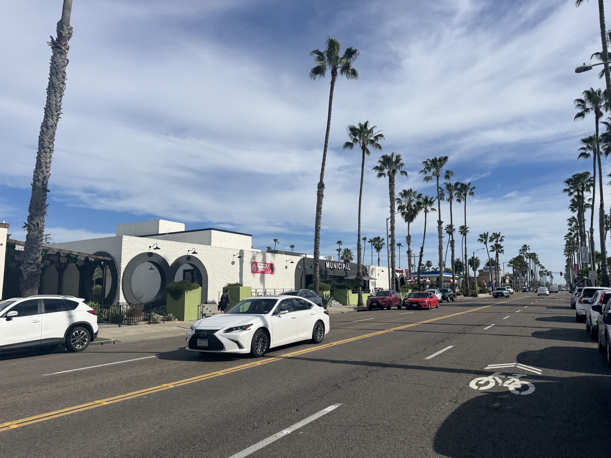 1722 S Coast Hwy, Oceanside, CA à louer Photo de l’immeuble– Image 1 sur 2