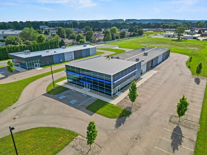 1425 Mount Vernon Rd, Newark, OH à louer - Photo de l’immeuble – Image 2 sur 23