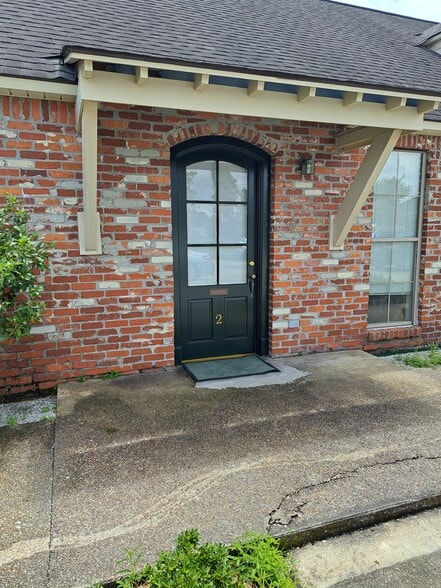 38113 Post Office Rd, Prairieville, LA à louer - Photo de l’immeuble – Image 3 sur 11