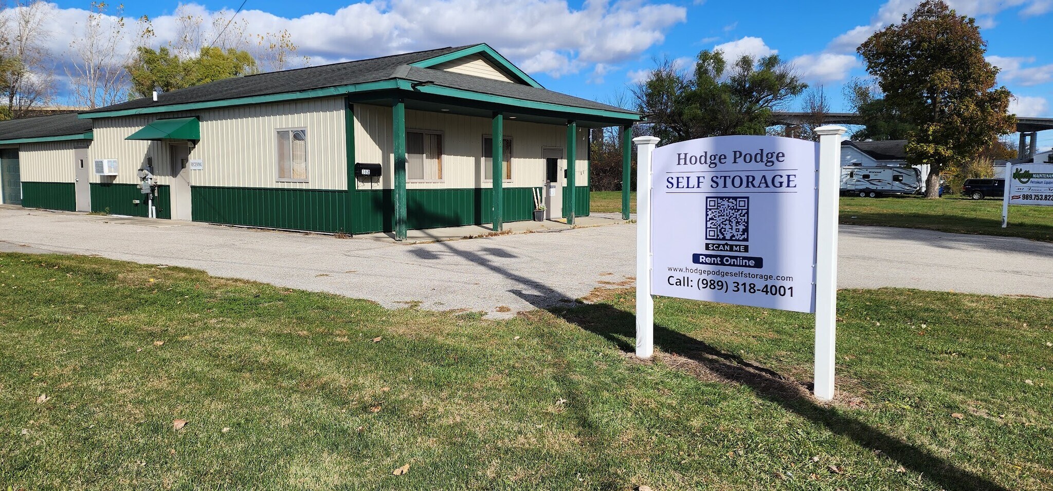 312 Jones St, Saginaw, MI à vendre Photo principale– Image 1 sur 3