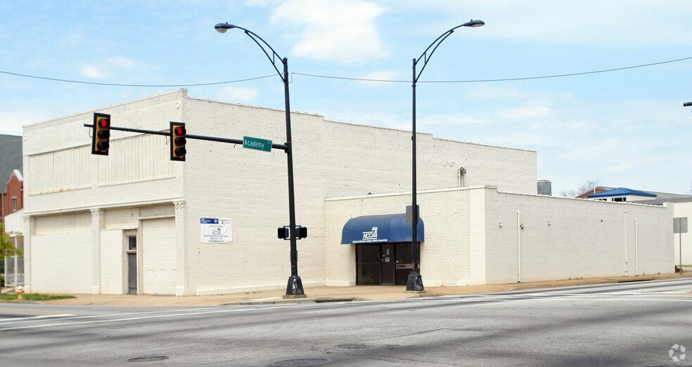 302 W Washington St, Greenville, SC à vendre - Photo principale – Image 1 sur 3