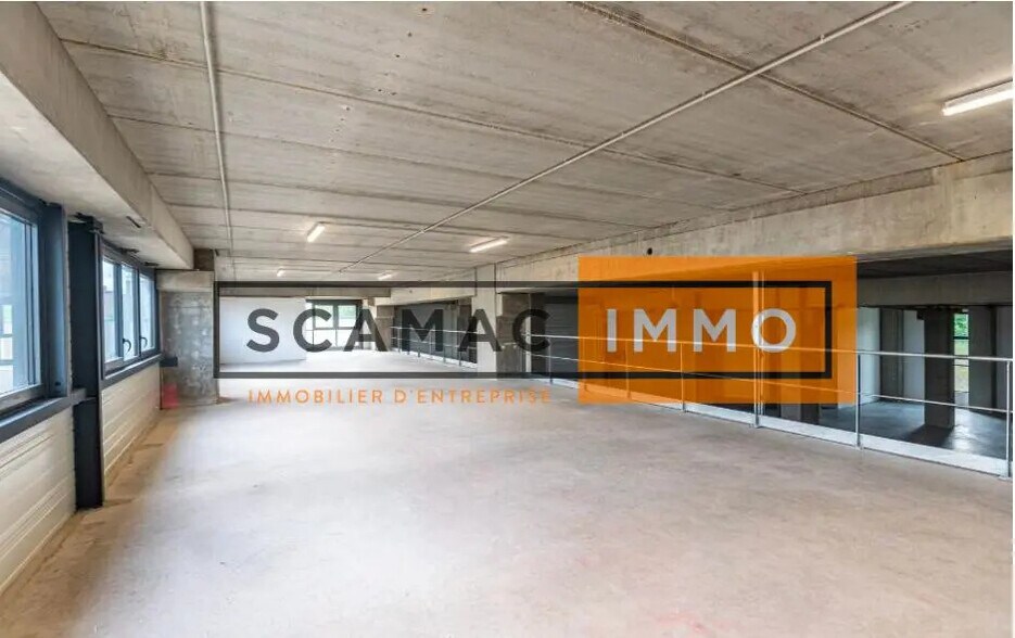 Bureau dans Colombes à louer - Photo de l’immeuble – Image 2 sur 13