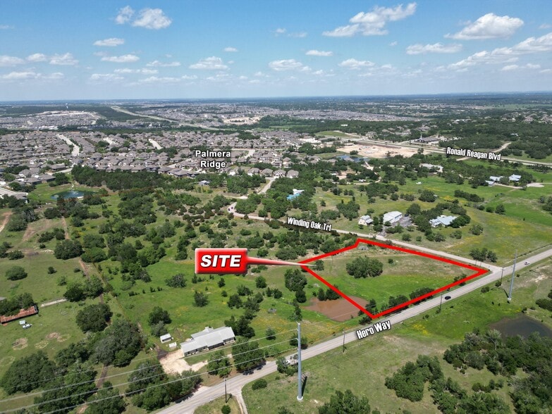 Hero Way, Leander, TX à vendre - Aérien – Image 2 sur 4