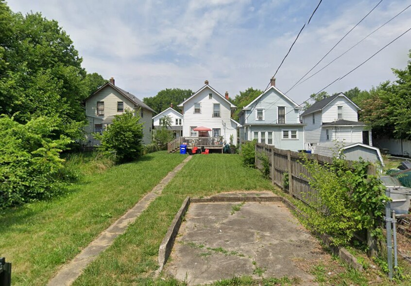 974 Miller Ave, Columbus, OH à vendre - Photo de l’immeuble – Image 2 sur 2