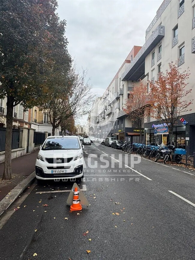 Plus de détails pour Local commercial à vendre