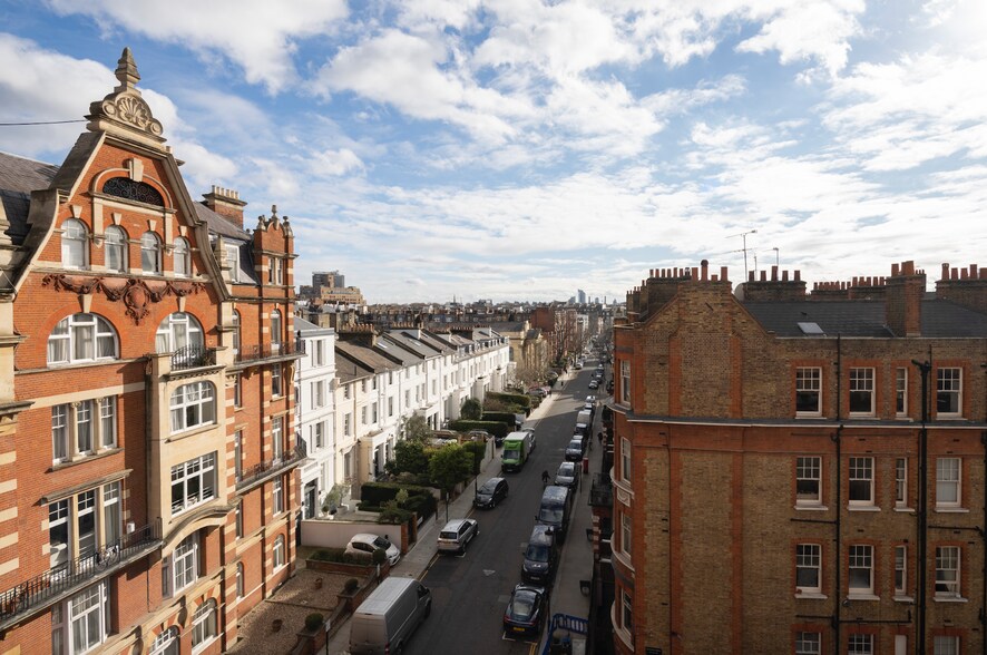 197 Kensington High St, Londres à louer - Photo de l’immeuble – Image 2 sur 6