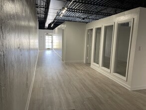 13451 Mcgregor Blvd, Fort Myers, FL à louer Photo intérieure– Image 2 sur 3
