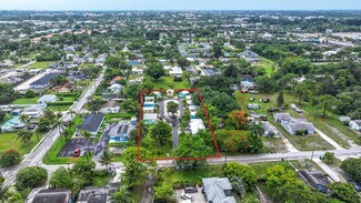 Plus de détails pour 3790 Gulfstream Rd, Palm Springs, FL - Logement à vendre