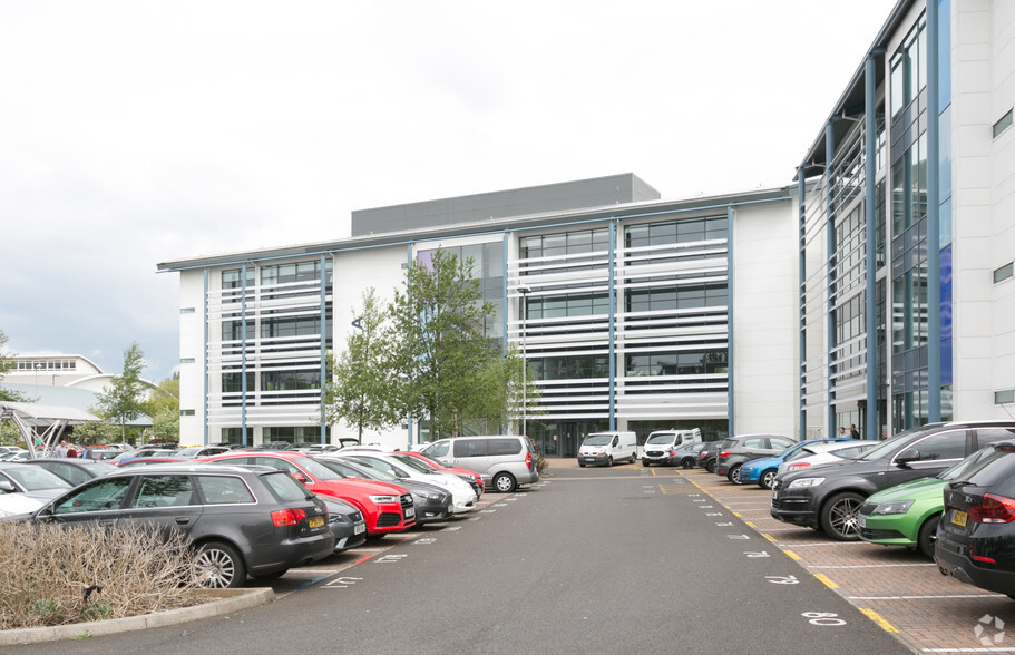 Dunleavy Dr, Cardiff à louer - Photo de l’immeuble – Image 2 sur 5