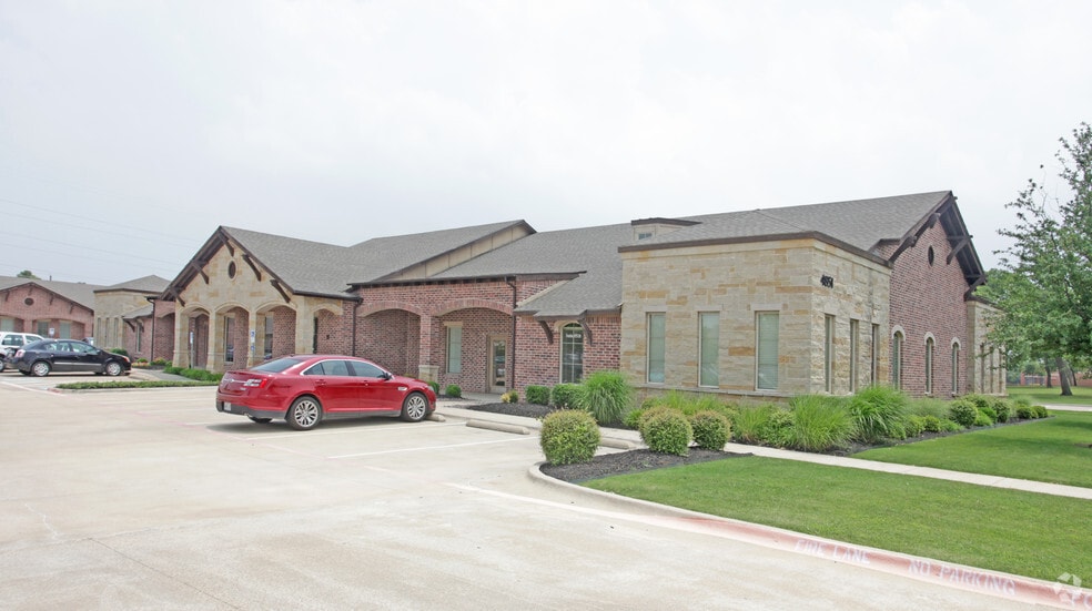 4851 Merlot Ave, Grapevine, TX à vendre - Photo principale – Image 1 sur 3