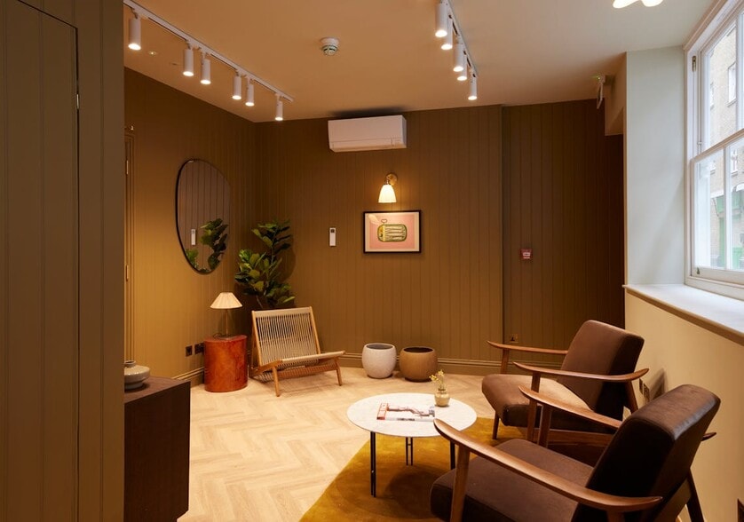 35-36 Bridle Ln, Londres à louer - Photo intérieure – Image 3 sur 8