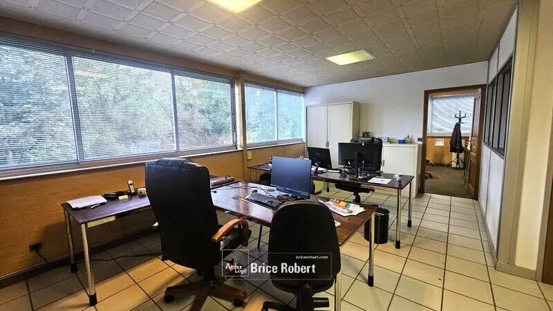 Bureau dans Limonest à louer Photo intérieure– Image 1 sur 5