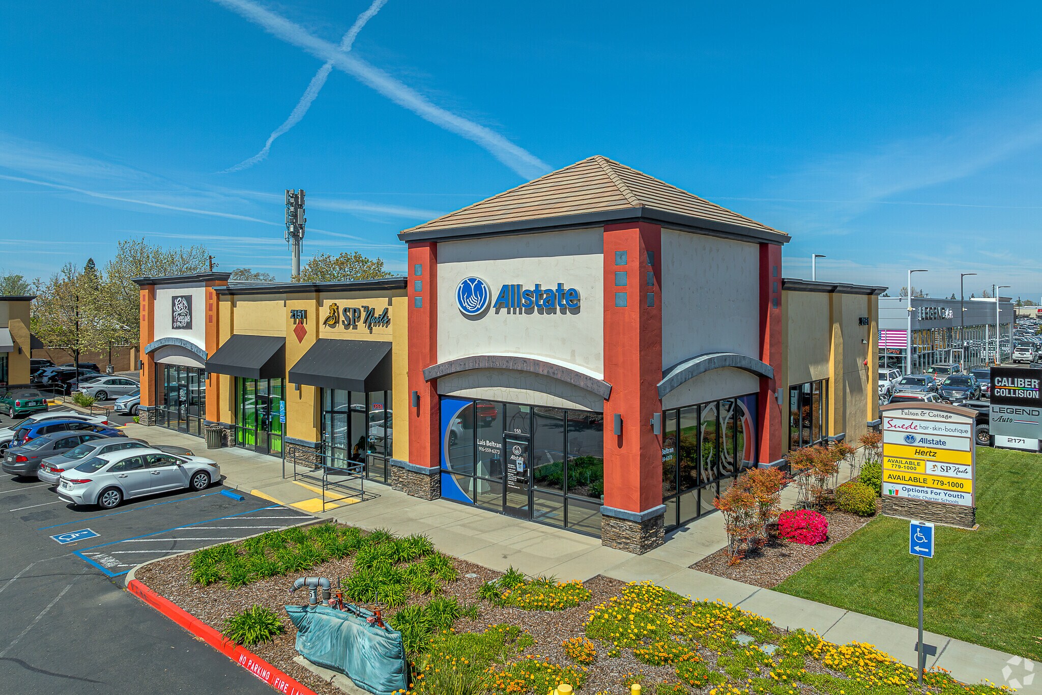 2125 Fulton Ave, Sacramento, CA à louer Photo de l’immeuble– Image 1 sur 8