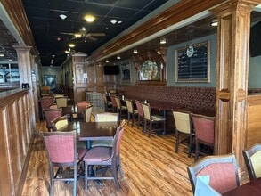 4773 Sunrise Hwy, Bohemia, NY à louer Photo intérieure– Image 1 sur 8