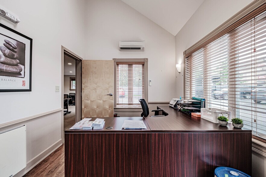 352 Warren Ave, Portland, ME à louer - Photo de l’immeuble – Image 3 sur 23